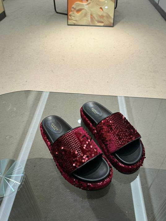 Picture of Gucci Slippers _SKUGuccisz35-43mnh06022037